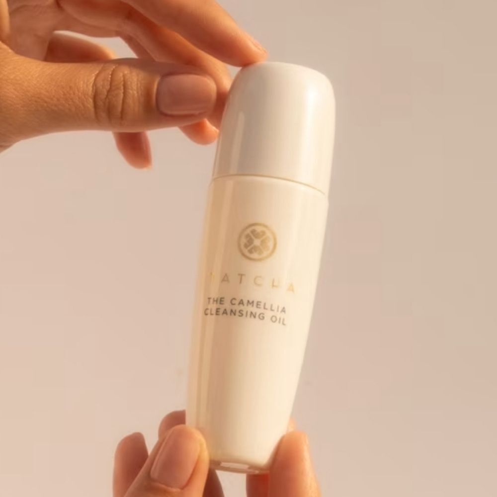 Tatcha The Camellia Cleansing Oil 2-In-1 Makeup Remover & Cleanser- Travel Size - Picture 5 of 8